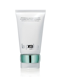 Advanced Marine Biology Foaming Mousse Cleanser is a gentle and conditioning cleanser that lifts away impurities without stripping skin of its natural moisture. The pure white foaming, rich lather will leave your skin feeling refreshed, exhilarated and energized. Advanced Marine Biology Foaming Mousse Cleanser is a gentle and conditioning cleanser that lifts away impurities without stripping skin of its natural moisture. The pure white foaming, rich lather will leave your skin feeling refreshed, exhilarated and energized.