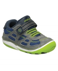 Tough little toes. With a rubber sole to decrease stumbles and falls, these Conner sneakers from Stride Rite are perfect protection for his feet. Tough little toes. With a rubber sole to decrease stumbles and falls, these Conner sneakers from Stride Rite are perfect protection for his feet.