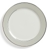 Embellished with a matte silvery border trimmed in sparkling platinum, the Solstice dinner plate will complement your dining experience throughout a lifetime of shifting trends and evolving fashions.