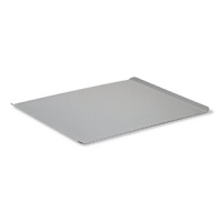 Bake perfectly crisped cookies for years to come with this durable, generously sized cookie sheet by Calphalon. Expertly constructed to the standards of culinary professionals, it features two interlocking layers of high-performance nonstick for beautiful results and easy serving. Bake perfectly crisped cookies for years to come with this durable, generously sized cookie sheet by Calphalon. Expertly constructed to the standards of culinary professionals, it features two interlocking layers of high-performance nonstick for beautiful results and easy serving.