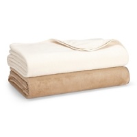 Wrap yourself in ultra-plush, luxuriously soft blankets from Hudson Park. Wrap yourself in ultra-plush, luxuriously soft blankets from Hudson Park.