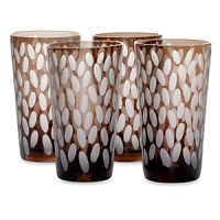 A shape formed by sea and shore inspires a DVF design. Its likeness, etched in glass, brings texture, dimension and color to celebrations. A shape formed by sea and shore inspires a DVF design. Its likeness, etched in glass, brings texture, dimension and color to celebrations.