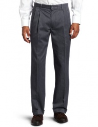 Dockers Men's Stain Defender D3 Classic Fit Pleat Pant Dockers Men's Stain Defender D3 Classic Fit Pleat Pant
