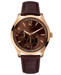 Decadence in a sporty presentation, by GUESS. Decadence in a sporty presentation, by GUESS.