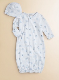 This soft pima cotton gown with a Hey Diddle Diddle print, contrast stitching and matching hat can be converted to legs.CrewneckLong sleeves with mitten cuffsFront snapsBottom elasticPima cottonMachine washImported Please note: Number of snaps may vary depending on size ordered. This soft pima cotton gown with a Hey Diddle Diddle print, contrast stitching and matching hat can be converted to legs.CrewneckLong sleeves with mitten cuffsFront snapsBottom elasticPima cottonMachine washImported Please note: Number of snaps may vary depending on size ordered.