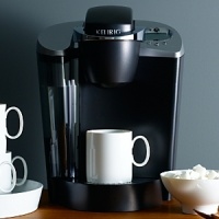 The Programmable Brewing system from Keurig brews 6oz, 8oz or 10oz of coffee or tea in less than 60 seconds and dispenses it one cup at a time. Uses K cups filled with coffee and tea from the best roasters. Model B60. The Programmable Brewing system from Keurig brews 6oz, 8oz or 10oz of coffee or tea in less than 60 seconds and dispenses it one cup at a time. Uses K cups filled with coffee and tea from the best roasters. Model B60.