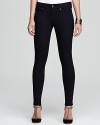 Rendered with allover stretch, these Isaac Mizrahi Jeans jeggings lend sleek sophistication to your everyday look.