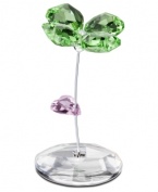 With emerald-green petals and a pretty heart-shaped leaf, this crystal 4-leaf clover from Swarovski is the ultimate lucky charm. A light breeze sets it swaying on the faceted stand.