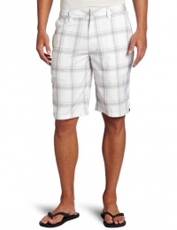 Quiksilver Men's Outsider Walkshort Quiksilver Men's Outsider Walkshort