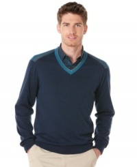 Unique contrast color details at the neckline and shoulders add a contemporary touch to this classic Perry Ellis sweater. Unique contrast color details at the neckline and shoulders add a contemporary touch to this classic Perry Ellis sweater.