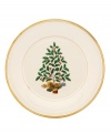 Trim your holiday dinnerware and dishes collection with this festive accent plate. A band of radiant gold and a few presents below its tree make the beloved Christmas pattern shine brighter than ever.