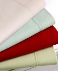 Look forward to a superb night's sleep every night with this Microfleece sheet set from Martha Stewart Collection. Lightweight, but warm polyester microfleece is ultra-comfortable while shrink, pill and wrinkle resistant features help keep sheets in good condition. Look forward to a superb night's sleep every night with this Microfleece sheet set from Martha Stewart Collection. Lightweight, but warm polyester microfleece is ultra-comfortable while shrink, pill and wrinkle resistant features help keep sheets in good condition.