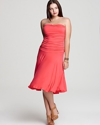 Frock around the clock in a silk Melissa Masse Plus dress featuring an artfully-ruched bodice and flared skirt for a flawless silhouette. Frock around the clock in a silk Melissa Masse Plus dress featuring an artfully-ruched bodice and flared skirt for a flawless silhouette.