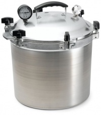 All American 921 21-1/2-Quart Pressure Cooker/Canner All American 921 21-1/2-Quart Pressure Cooker/Canner
