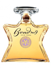 Reflecting the ambiguity of Noho, a serene historic district with raw edges and ultra-modern spareness, is a fragrance created for a dreamy, elusive yet warm seductress. Fresh mandarin in a bed of honey-woody linden is blended with a sumptuous green floral bouquet, violet and lingering notes of green moss, cashmere wood and amber. A feminine scent perfect for her. Reflecting the ambiguity of Noho, a serene historic district with raw edges and ultra-modern spareness, is a fragrance created for a dreamy, elusive yet warm seductress. Fresh mandarin in a bed of honey-woody linden is blended with a sumptuous green floral bouquet, violet and lingering notes of green moss, cashmere wood and amber. A feminine scent perfect for her.