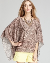 Alice + Olivia Top - Selene Oversize Wide Sleeve Alice + Olivia Top - Selene Oversize Wide Sleeve