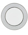 At once formal and festive, the Pearl Beads accent plate sets a celebratory tone in fine bone china wrapped in bands of shimmering platinum. Swirling white dots adds a sense of playfulness to an elegant Lenox dinnerware collection.