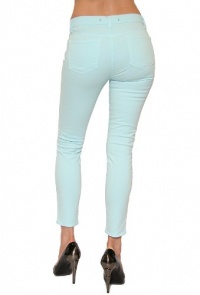 Women's J Brand Mid Rise Capri Jean in Aqua Size 25 Women's J Brand Mid Rise Capri Jean in Aqua Size 25