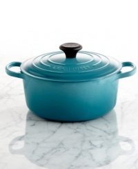 Size matters! Make family meals even easier with the stove-top friendly size of this classic dutch oven. Perfect for chili and spaghetti sauce, this Signature piece masters slow cooking, evenly distributing and retaining heat and moving effortlessly from oven to table. Lifetime warranty. Size matters! Make family meals even easier with the stove-top friendly size of this classic dutch oven. Perfect for chili and spaghetti sauce, this Signature piece masters slow cooking, evenly distributing and retaining heat and moving effortlessly from oven to table. Lifetime warranty.