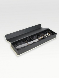 A beautifully handcrafted stainless steel cake knife with a ceramic handle in a checkerboard juxtaposition of ivory and onyx with gold luster. A stunning kitchen classic is fired three times for added strength to last a lifetime. Arrives in a satin-lined box Hand-painted and -glazed 13½ long Hand wash Made in USA A beautifully handcrafted stainless steel cake knife with a ceramic handle in a checkerboard juxtaposition of ivory and onyx with gold luster. A stunning kitchen classic is fired three times for added strength to last a lifetime. Arrives in a satin-lined box Hand-painted and -glazed 13½ long Hand wash Made in USA