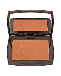 This sheer silky-light powder delivers a natural sun-kissed glow in any season. Exceptional light-reflecting pigments ensure a radiant, tanned makeup result. Smooth and comfortable texture blends effortlessly and evenly into the skin. Skin feels silky soft and even toned.Result:Radiant, yet natural-looking, for a bronzed complexion that stays fresh and color-true throughout the day.Suitable for all skin types. Oil-free. Fragrance-free. Non-acnegenic. Non-comedogenic. Allergy-tested for safety. This sheer silky-light powder delivers a natural sun-kissed glow in any season. Exceptional light-reflecting pigments ensure a radiant, tanned makeup result. Smooth and comfortable texture blends effortlessly and evenly into the skin. Skin feels silky soft and even toned.Result:Radiant, yet natural-looking, for a bronzed complexion that stays fresh and color-true throughout the day.Suitable for all skin types. Oil-free. Fragrance-free. Non-acnegenic. Non-comedogenic. Allergy-tested for safety.