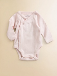 Supersoft cotton one-piece with long sleeves and snaps to the bottom for easy on and off.V-neckline Embroidered armored knight on chest Bottom snap closure Cotton Machine wash Imported Supersoft cotton one-piece with long sleeves and snaps to the bottom for easy on and off.V-neckline Embroidered armored knight on chest Bottom snap closure Cotton Machine wash Imported