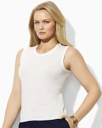 Ideal for layering or chic on its own, the Sheela top is designed in a clean, simple silhouette from a luxuriously lightweight blend of cotton and linen yarns. Ideal for layering or chic on its own, the Sheela top is designed in a clean, simple silhouette from a luxuriously lightweight blend of cotton and linen yarns.