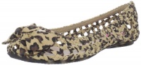 Betsey Johnson Women's Snippii Flat Betsey Johnson Women's Snippii Flat
