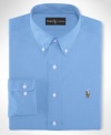 Nothing complements your everyday rotation like this versatile solid button-down from Polo Ralph Lauren.