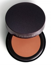 A unique cream designed to help conceal, awaken and provide complete coverage for even the most intense dark eye area. Taken from Laura's personal technique of mixing a touch of pigment into concealer for problem areas, she has created two highly pigmented shades that work with a range of skin tones. .5 oz. 