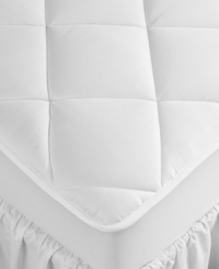 Sleep soundly the quilted splendor of a 500 thread count mattress pad from Hotel Collection. Sleep soundly the quilted splendor of a 500 thread count mattress pad from Hotel Collection.