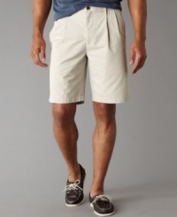 Double pleats add a refined element to a pair of casually classic shorts from Dockers. Double pleats add a refined element to a pair of casually classic shorts from Dockers.