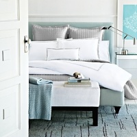 Hudson Park's Italian Percale Collection is a simple and elegant cotton percale with double rows of satin stitching. Hudson Park's Italian Percale Collection is a simple and elegant cotton percale with double rows of satin stitching.