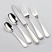 Oftentimes it is the simplest of designs that possess the most beauty. This is the case with the understated Palatina pattern. Elegant yet simple, Palatinas design is refined and dignified. An absolute essential for any formal tablesetting. Oftentimes it is the simplest of designs that possess the most beauty. This is the case with the understated Palatina pattern. Elegant yet simple, Palatinas design is refined and dignified. An absolute essential for any formal tablesetting.
