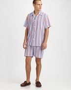 Classic-fitting loungewear set in lightweight cotton batiste for ultimate comfort. Machine wash. Imported.SHIRTButtonfrontSpread collarChest patch pocketSHORTSButton flyAdjustable two-button waistNo pocketsInseam, about 3½