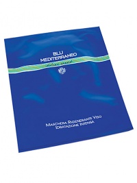 A silky-soft hydrating cloth mask that instantly moisturizes, revitalizes and renews the skin. By gradually releasing Mediterranean Oxygenating Complex and the active botanical ingredients, this de-stressing product will leave you with an astonishing luminous result. Box of 6 sheet masks. A silky-soft hydrating cloth mask that instantly moisturizes, revitalizes and renews the skin. By gradually releasing Mediterranean Oxygenating Complex and the active botanical ingredients, this de-stressing product will leave you with an astonishing luminous result. Box of 6 sheet masks.
