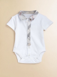 A classic cotton knit bodysuit, accented with a soft-toned checked collar and placket.Point collar Button-down placket Short sleeves Snap bottom Cotton Machine wash Imported