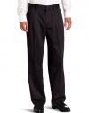 Dockers Men's Never Iron Essential D4 Relaxed Fit Pleated Pant, Black, 42x29