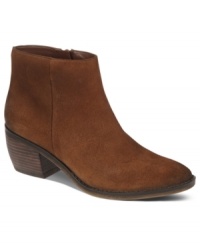Mount up. Naturalizer's Onset booties will have you boot-scootin' with rich leather and a trendy almond-toe silhouette. Mount up. Naturalizer's Onset booties will have you boot-scootin' with rich leather and a trendy almond-toe silhouette.