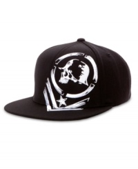 Kick your street style into high gear with flex fit hat by Metal Mulisha. Kick your street style into high gear with flex fit hat by Metal Mulisha.