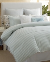 A beach-side setting! Adorned with a scenic, exotic print, this Tommy Bahama Home Surfside Stripe sheet set adds an extra layer of comfort to your bed with 300-thread count cotton sateen fabric. A beach-side setting! Adorned with a scenic, exotic print, this Tommy Bahama Home Surfside Stripe sheet set adds an extra layer of comfort to your bed with 300-thread count cotton sateen fabric.