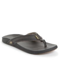 Time to put the finishing touches on your favorite casual combinations with a new pair of men's flip flops? Slide right into these lightweight leather men's sandals from REEF. Time to put the finishing touches on your favorite casual combinations with a new pair of men's flip flops? Slide right into these lightweight leather men's sandals from REEF.