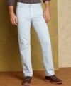Set it straight. These straight-leg jeans from Tommy Hilfiger a clean look to your denim style. (Clearance)