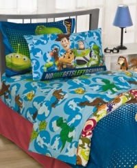 To bed time and beyond! These bold and colorful sheets tuck kids in with familiar faces from Disney's Toy Story. Match each character to its silhouette! To bed time and beyond! These bold and colorful sheets tuck kids in with familiar faces from Disney's Toy Story. Match each character to its silhouette!