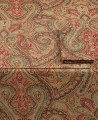 Tailor your table in Fenton Paisley napkins for elegant sophistication throughout the harvest and holiday season. Featuring tough cotton canvas blanketed in patterns of brick, brown, green and slate from Lauren Ralph Lauren. Tailor your table in Fenton Paisley napkins for elegant sophistication throughout the harvest and holiday season. Featuring tough cotton canvas blanketed in patterns of brick, brown, green and slate from Lauren Ralph Lauren.