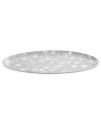 Michael Aram branches out from his renowned metal collection with the Botanical Leaf oval platter. Simple foliage rooted in fine Limoges porcelain brings a lightness and ease to modern tables in shades of gray. Michael Aram branches out from his renowned metal collection with the Botanical Leaf oval platter. Simple foliage rooted in fine Limoges porcelain brings a lightness and ease to modern tables in shades of gray.