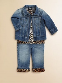 The look of a classic denim jacket with the comfort of soft knit is perfect for a laid-back baby.Point collarZip frontFront yokePatch chest pocketsLong sleeves with elasticized cuffs and inside leopard print trimWide waistband with back logo patch95% cotton/5% spandexMachine washMade in Italy The look of a classic denim jacket with the comfort of soft knit is perfect for a laid-back baby.Point collarZip frontFront yokePatch chest pocketsLong sleeves with elasticized cuffs and inside leopard print trimWide waistband with back logo patch95% cotton/5% spandexMachine washMade in Italy