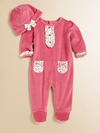 A seriously sweet set in velvety cotton with floral accents and gorgeous bow details. Footie CrewneckSnap back closureLong sleevesFront button detailPatch front pocketsRuffle details at placket, cuffs, pockets and back Hat Bow detail at collar80% cotton/20% polyesterMachine washImported Please note: Number of buttons may vary depending on size ordered. A seriously sweet set in velvety cotton with floral accents and gorgeous bow details. Footie CrewneckSnap back closureLong sleevesFront button detailPatch front pocketsRuffle details at placket, cuffs, pockets and back Hat Bow detail at collar80% cotton/20% polyesterMachine washImported Please note: Number of buttons may vary depending on size ordered.