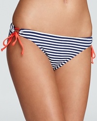 Strut your stuff in this Splendid nautical bikini bottom Pair it with the matching top or mix it up! Strut your stuff in this Splendid nautical bikini bottom Pair it with the matching top or mix it up!