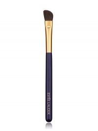 Angled brush sweeps on powder eyeshadow for all-over base application plus definition on the outer lid and crease. All Estée Lauder brushes are composed of the finest quality materials and are designed to ensure the highest level of makeup artistry. 